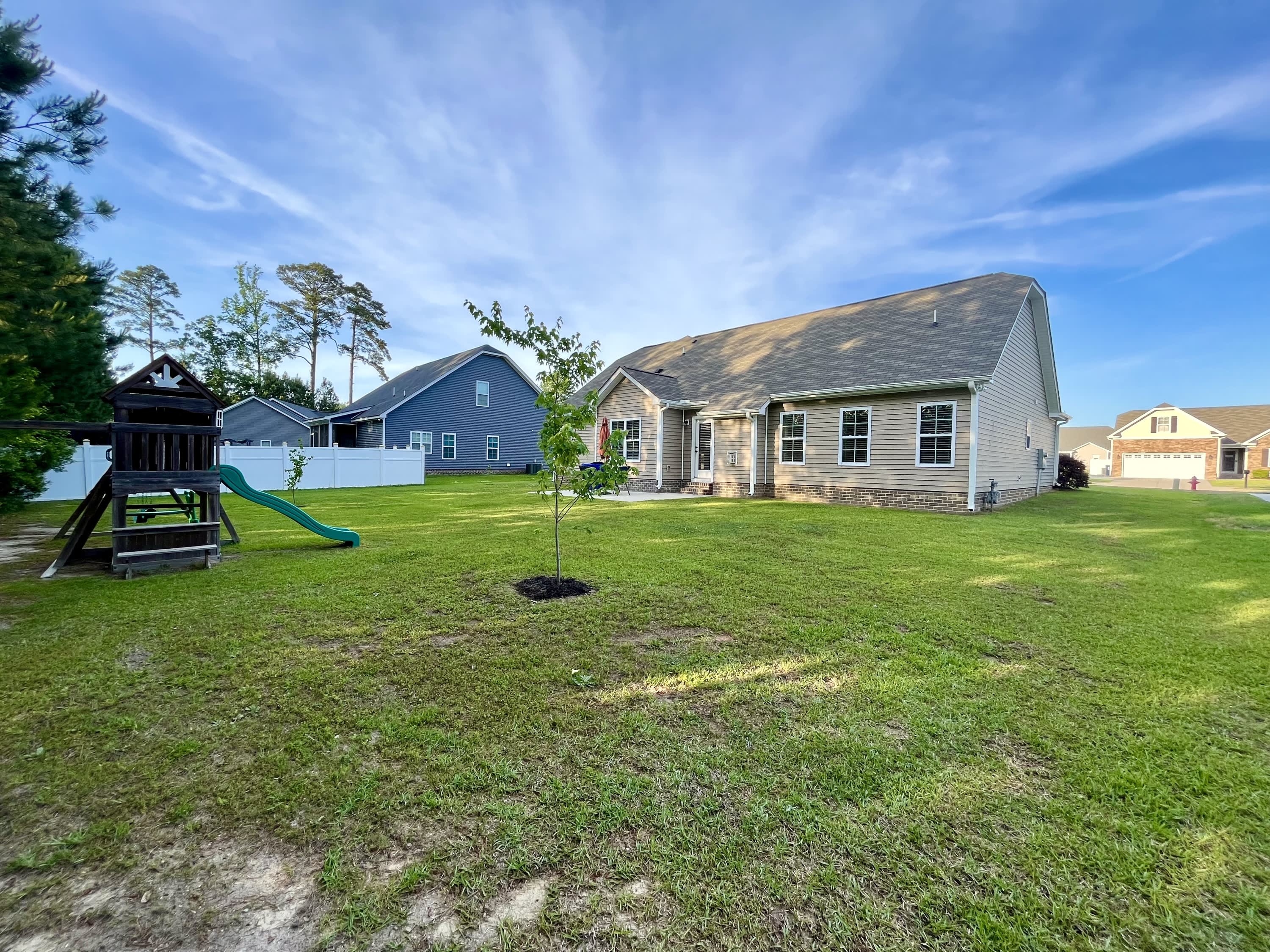319 Crimson Drive – photo 4