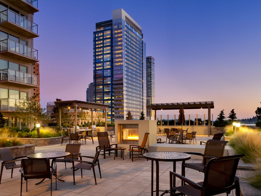 Avalon Towers Bellevue – photo 1