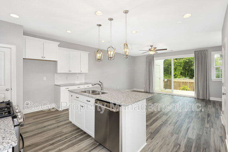 188 Silver Hill Street – photo 4