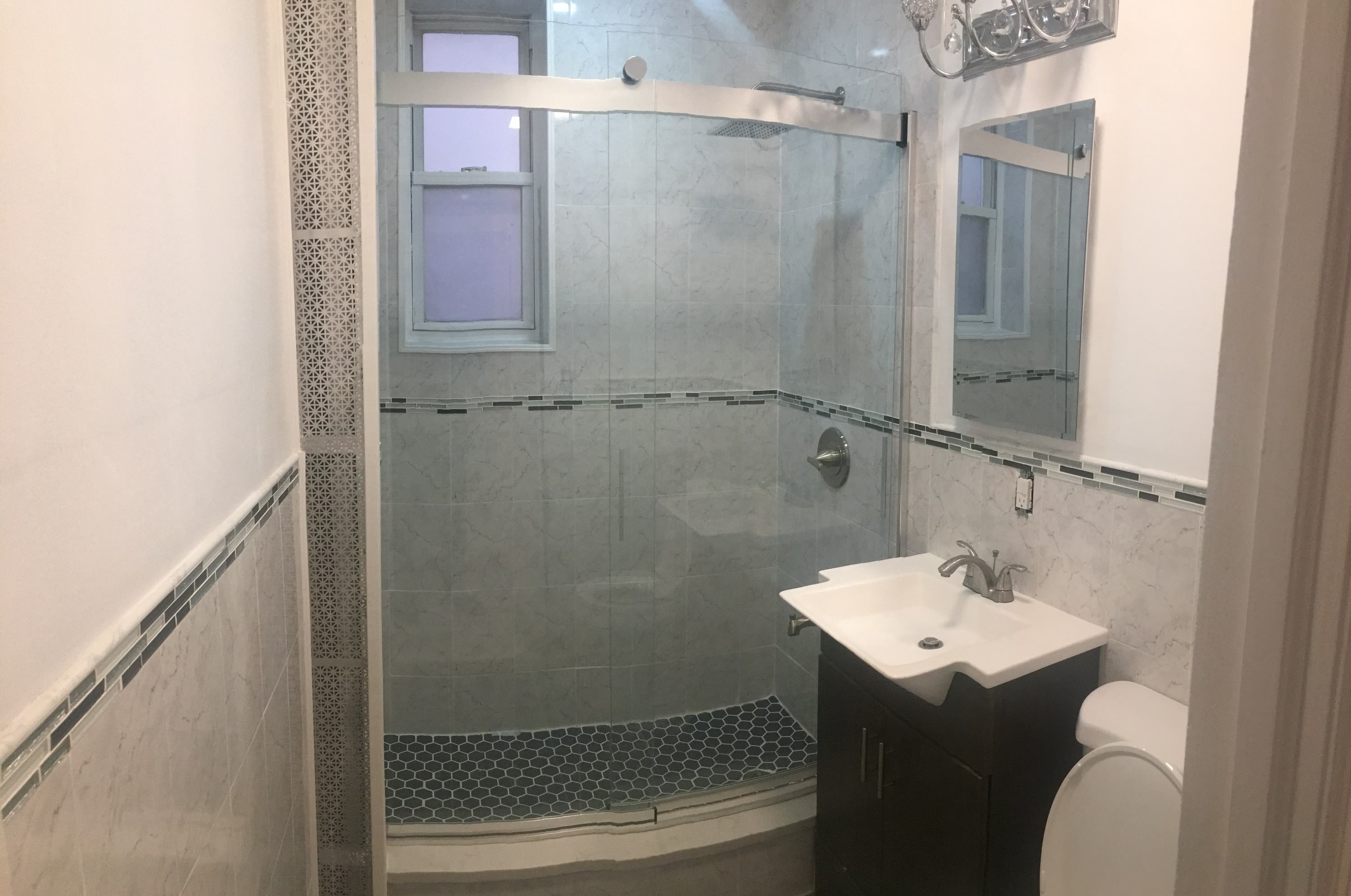 2154 East 8th Street1F – photo 3