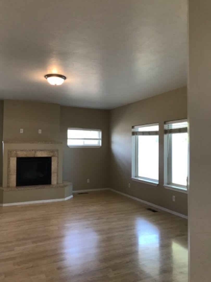 321 Aspenwood Drive – photo 4