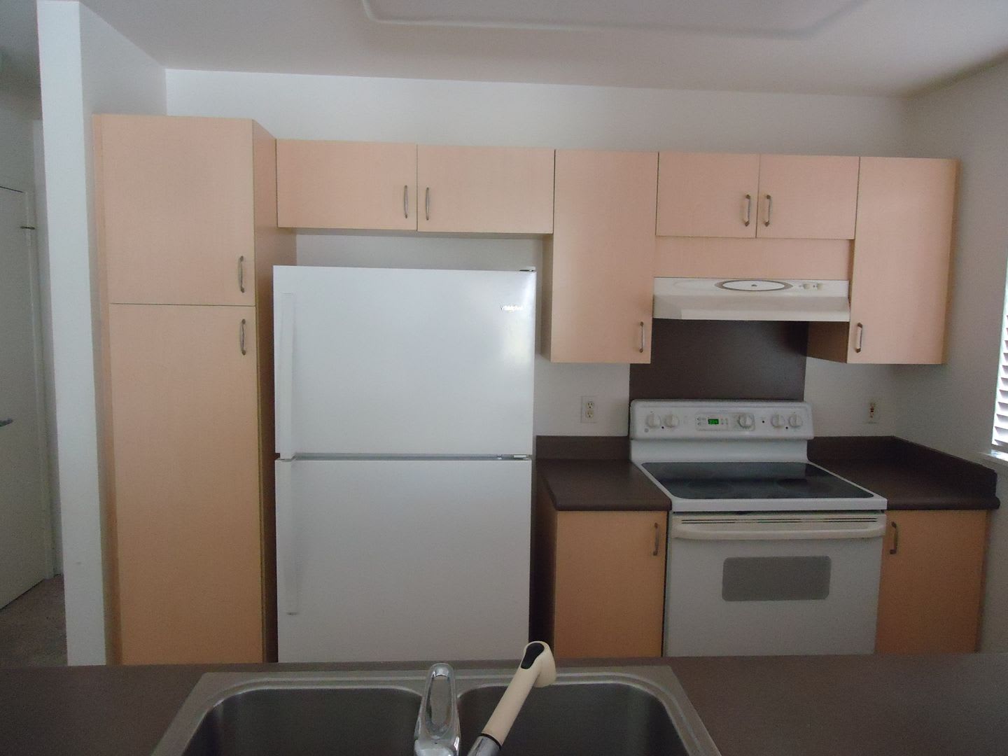 Clean 3 bedroom, 2 bath, 2 car garage home in Mililani Mauka – photo 3