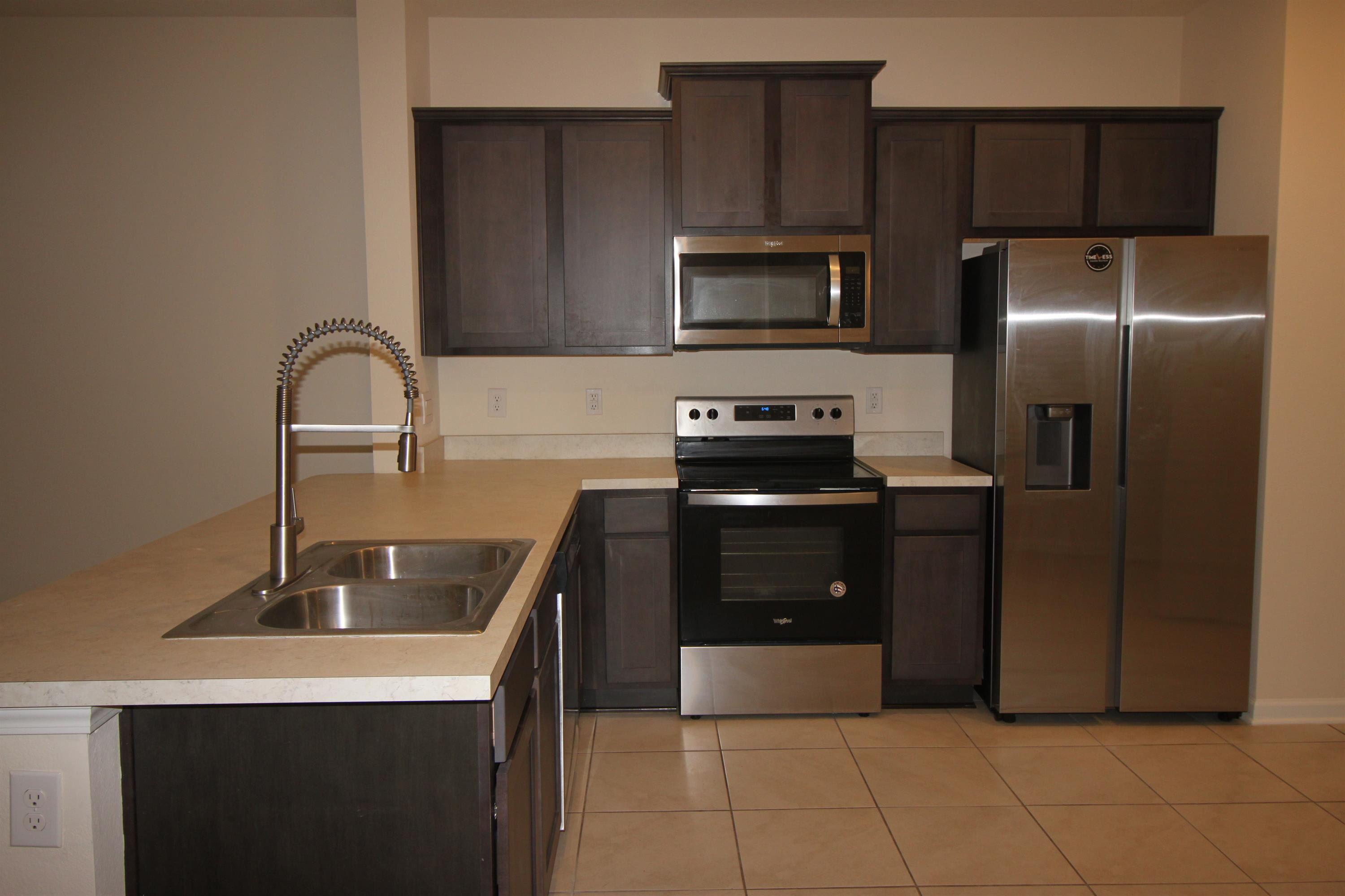 9479 Star Drive 1 – photo 2