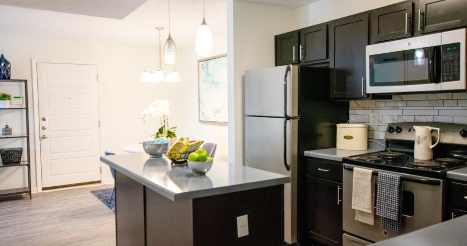 The Champion at Bluegrass Apartments – photo 1
