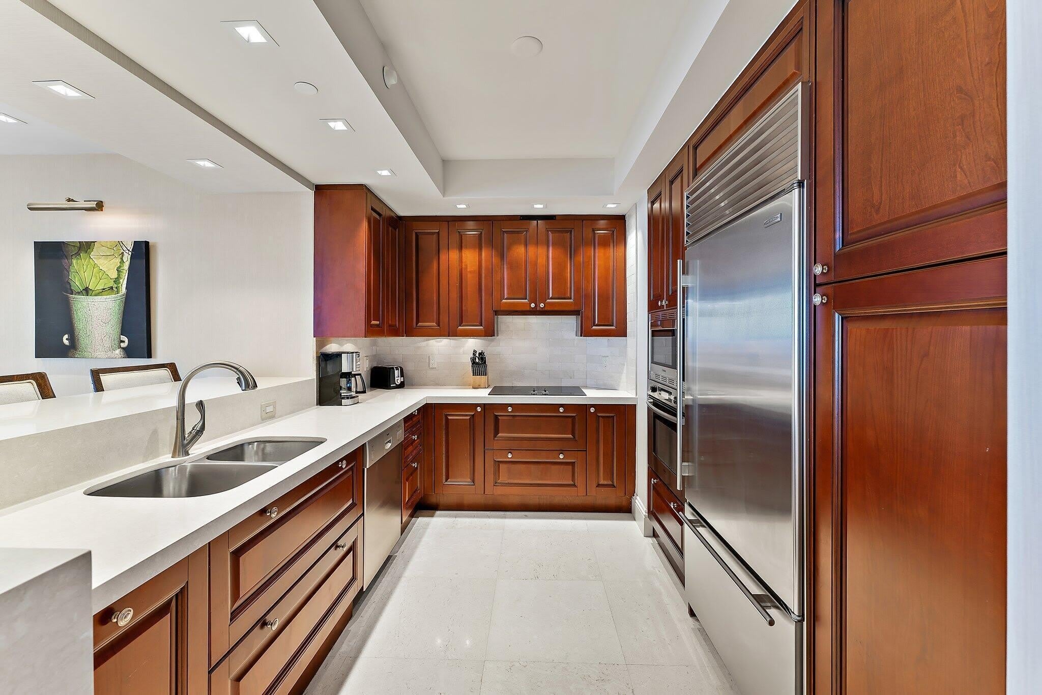2700 N Ocean Drive – photo 3