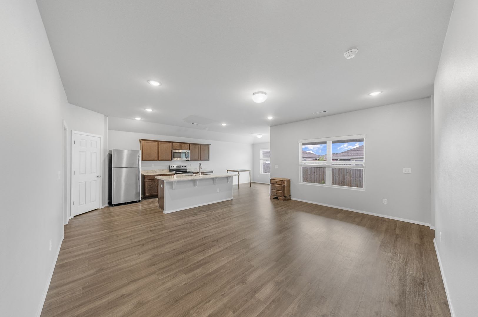 4 Bedroom 2 Bath in Morningside Estates – photo 3