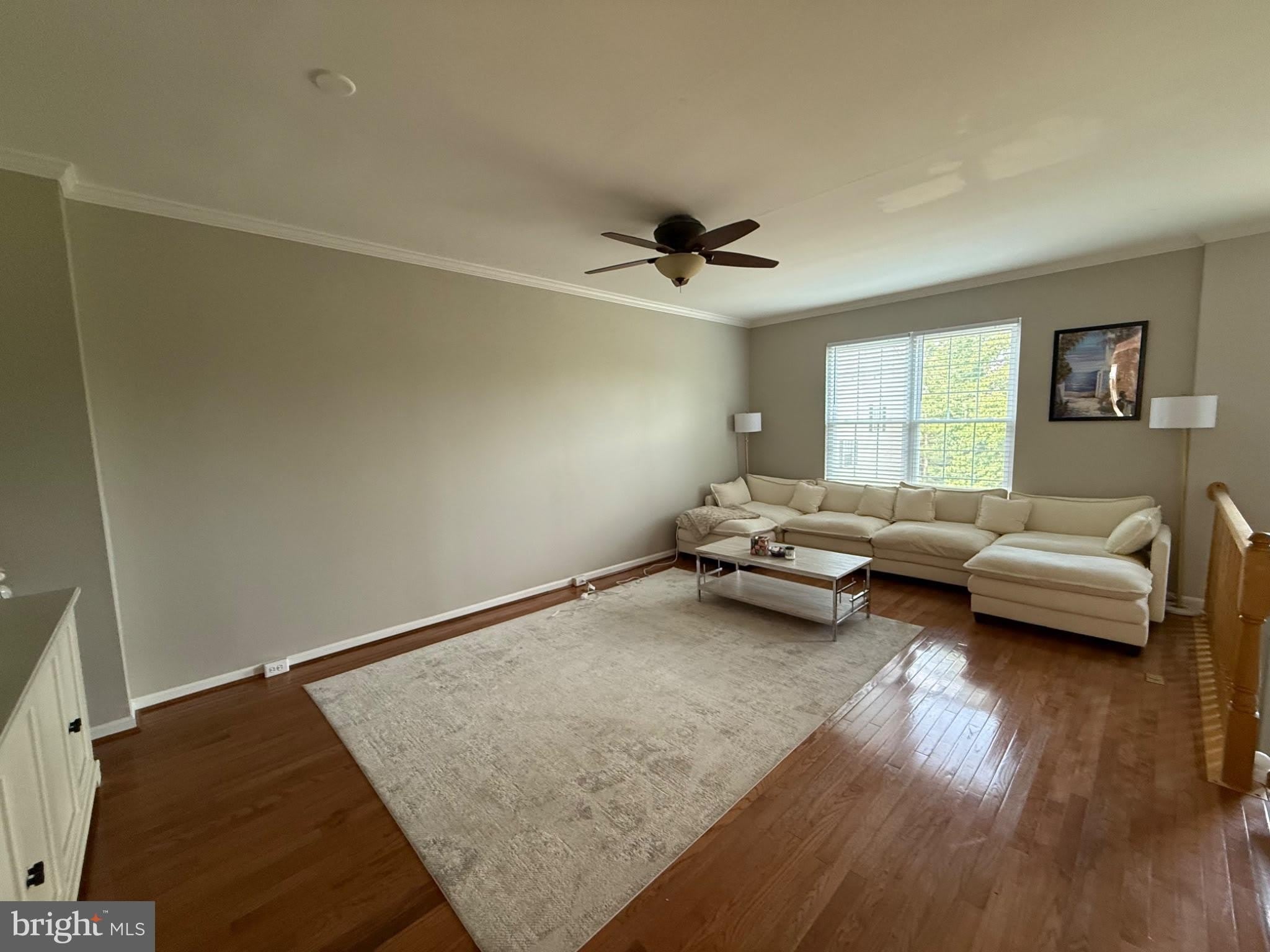 20121 HARDWOOD Terrace – photo 3