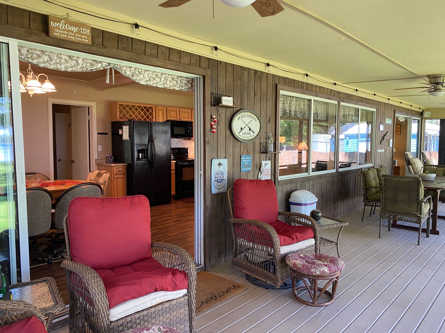 Lake Rousseau Fishing Paradise: The Ultimate Turnkey Retreat – photo 3