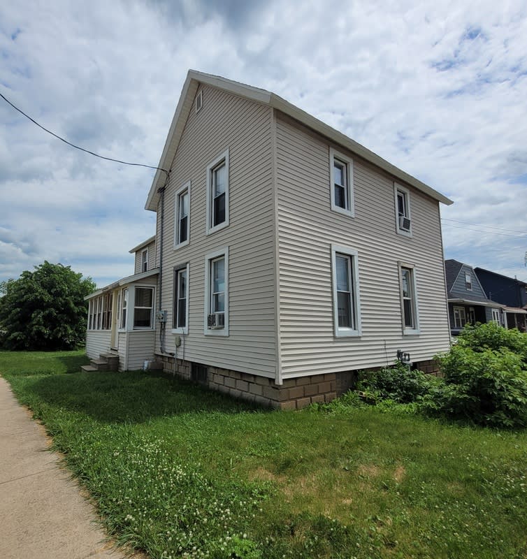 423 Draper Street – photo 2