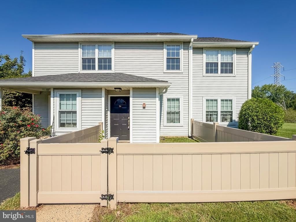 94 STOCKTON Court – photo 2