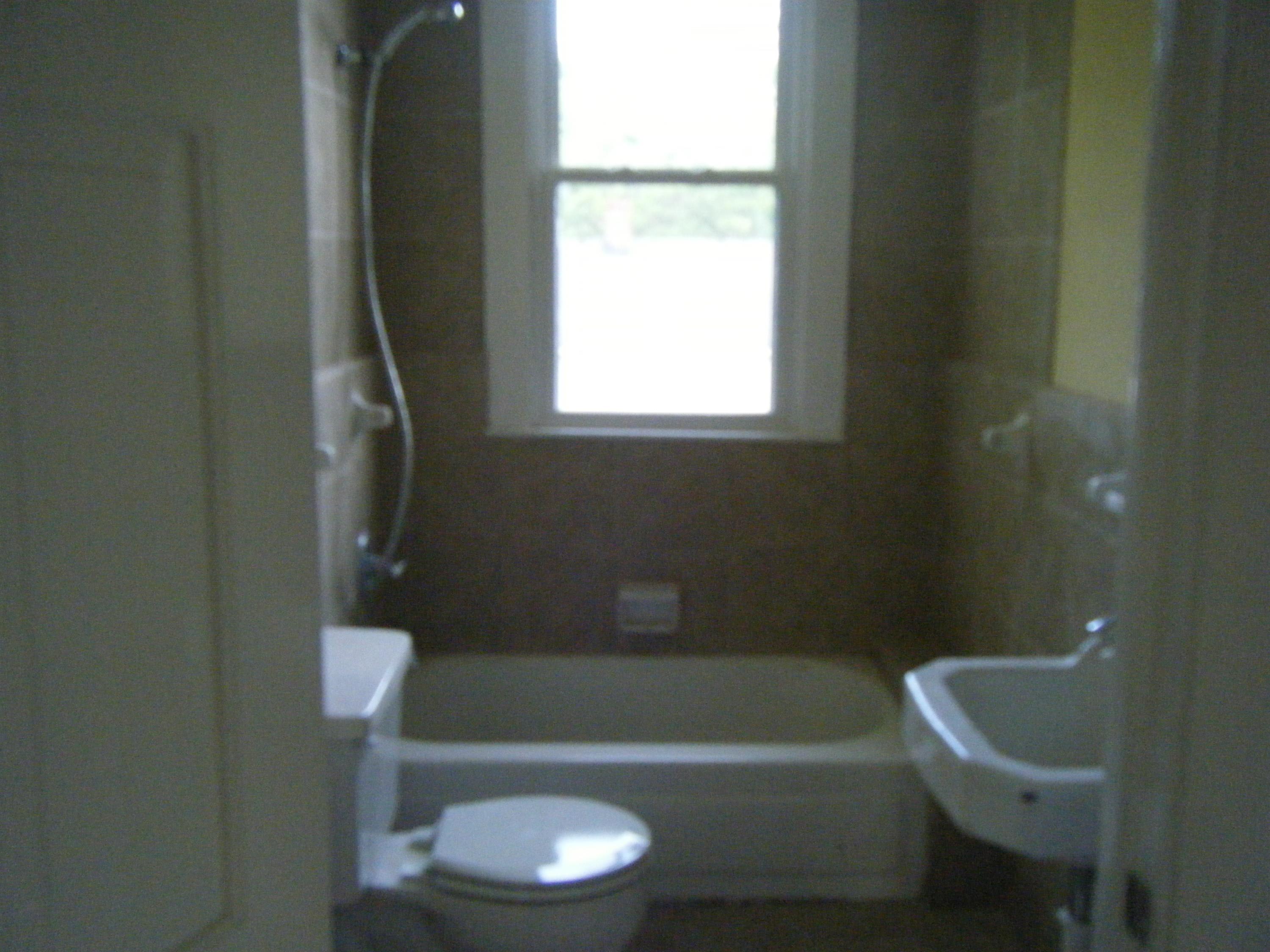 471-A Darlington St – photo 4