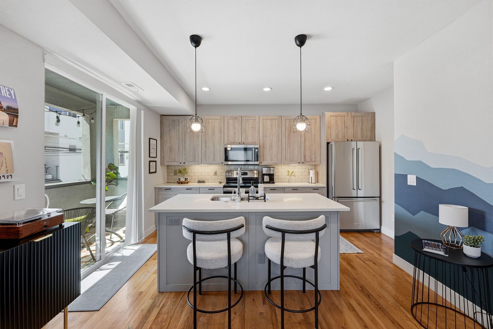 Modern Sloan’s Lake Townhome – photo 3