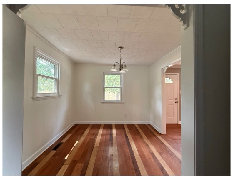 607 East Elm Street – photo 3