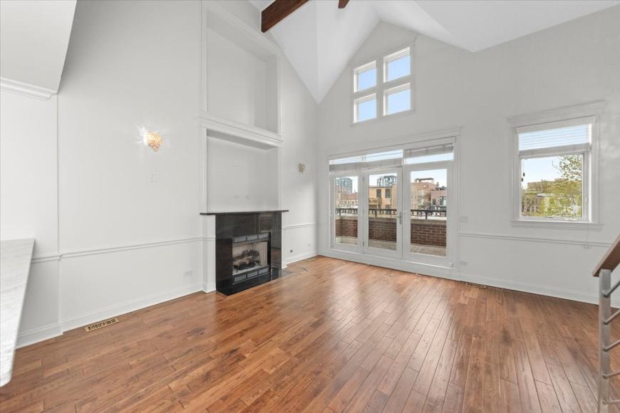 1541 W Cortez St – photo 2