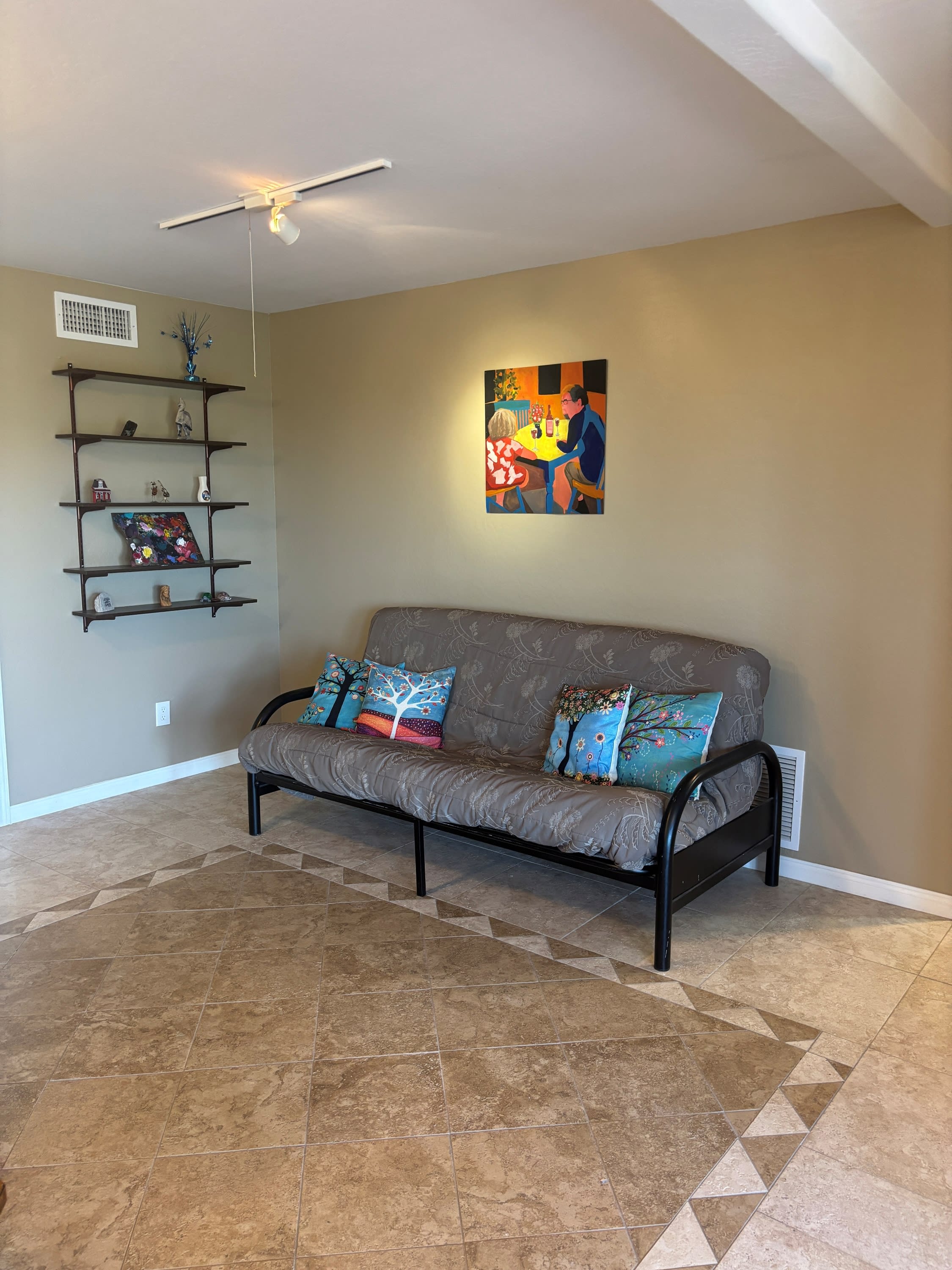 1065 Longview Drive – photo 3