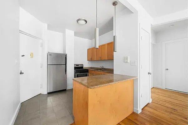 460 West 126th Street – photo 2