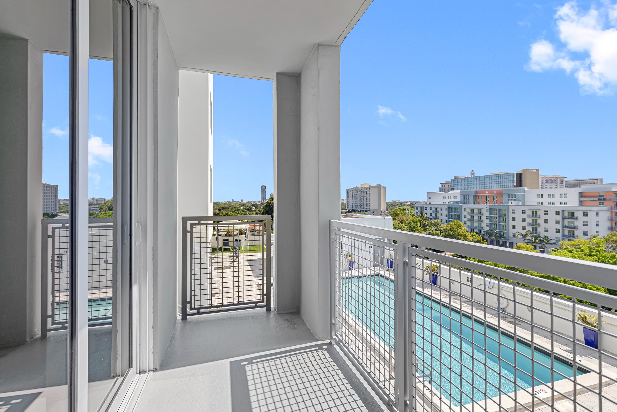 The Mile Coral Gables – photo 5