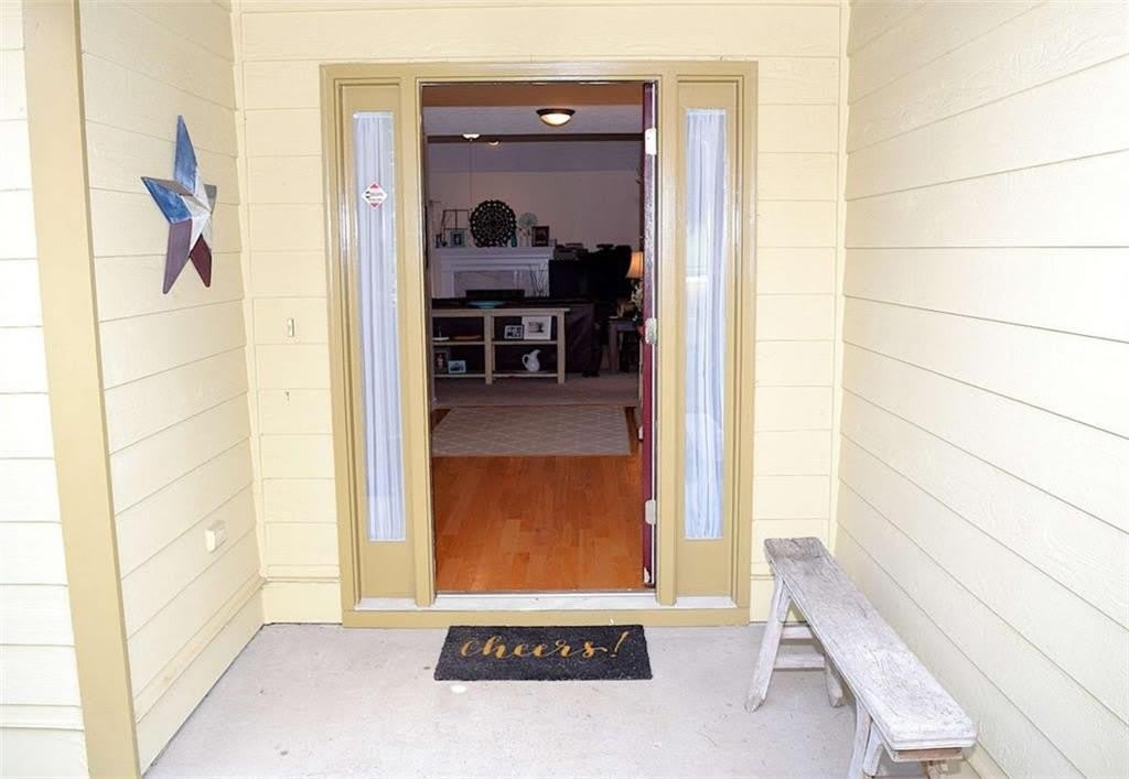 450 Running Fawn Drive – photo 2