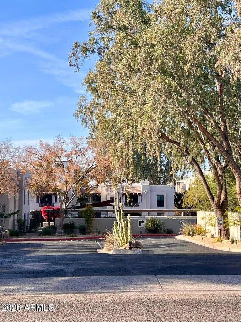 7300 N DREAMY DRAW Drive – photo 2