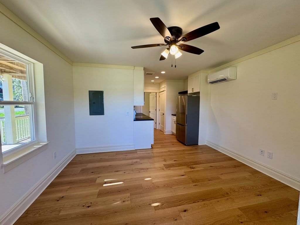 145 6th St – photo 3