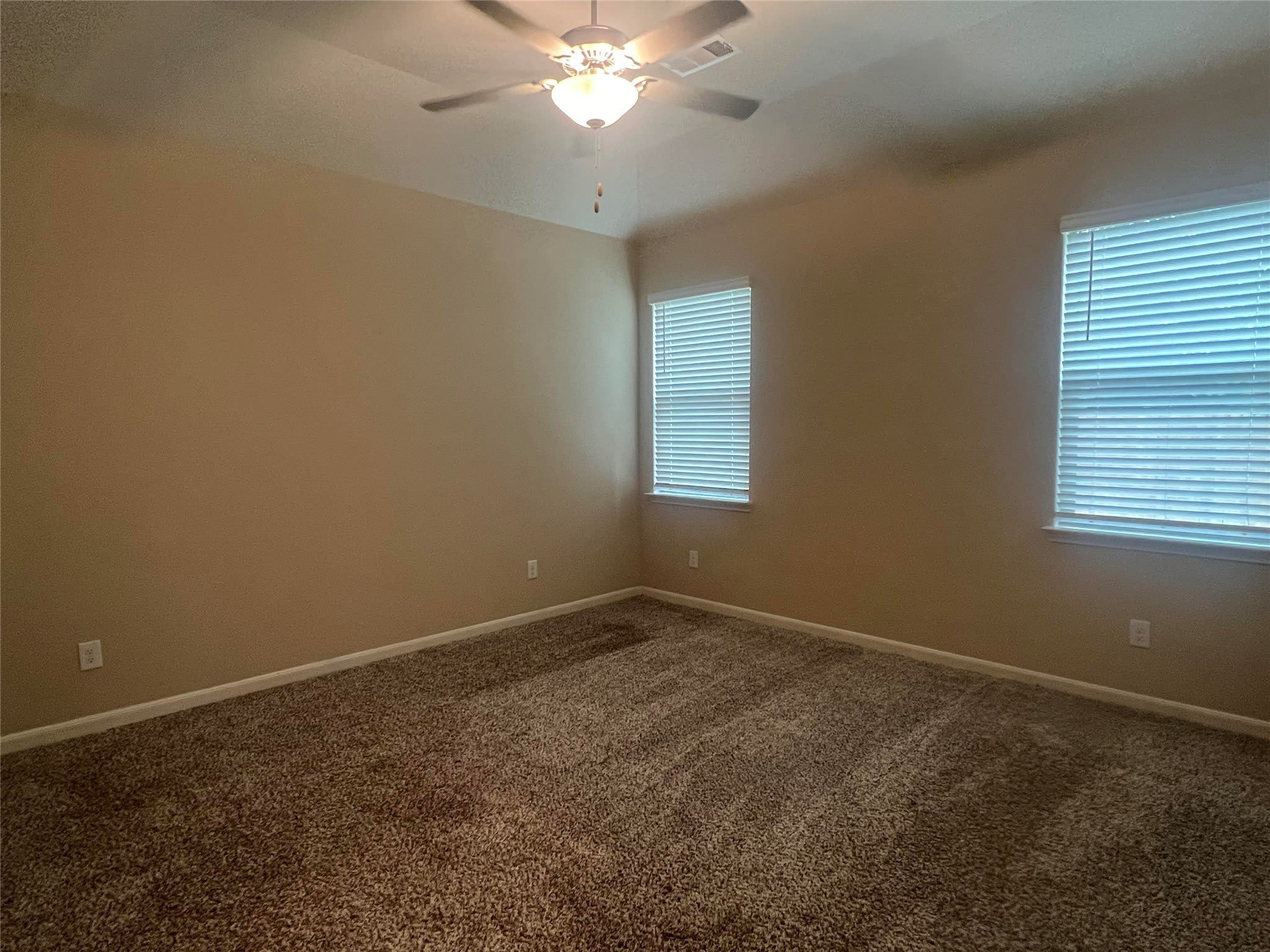 1712 Sandalwood Way – photo 4