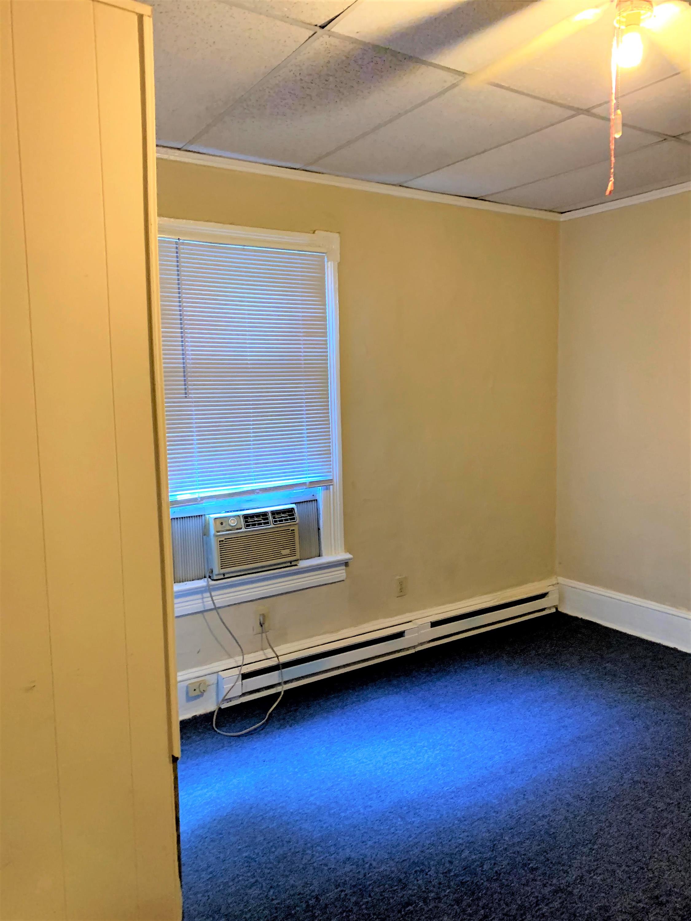 997 Curran St – photo 3