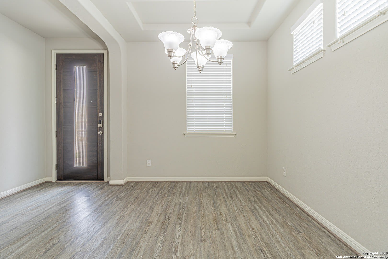 13214 Bucktree Dr – photo 4