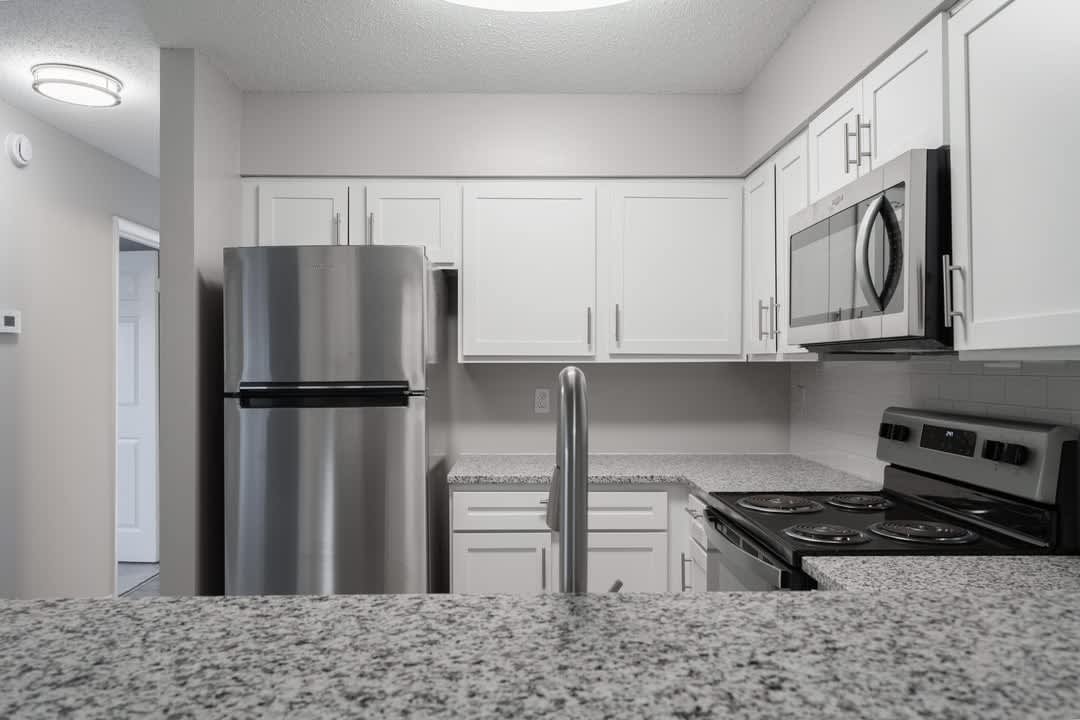 Ashton Village Apartment Homes – photo 3