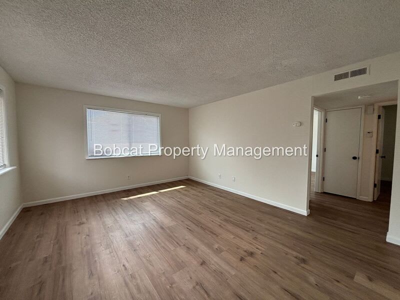 1501 N Edmonds Dr – photo 4
