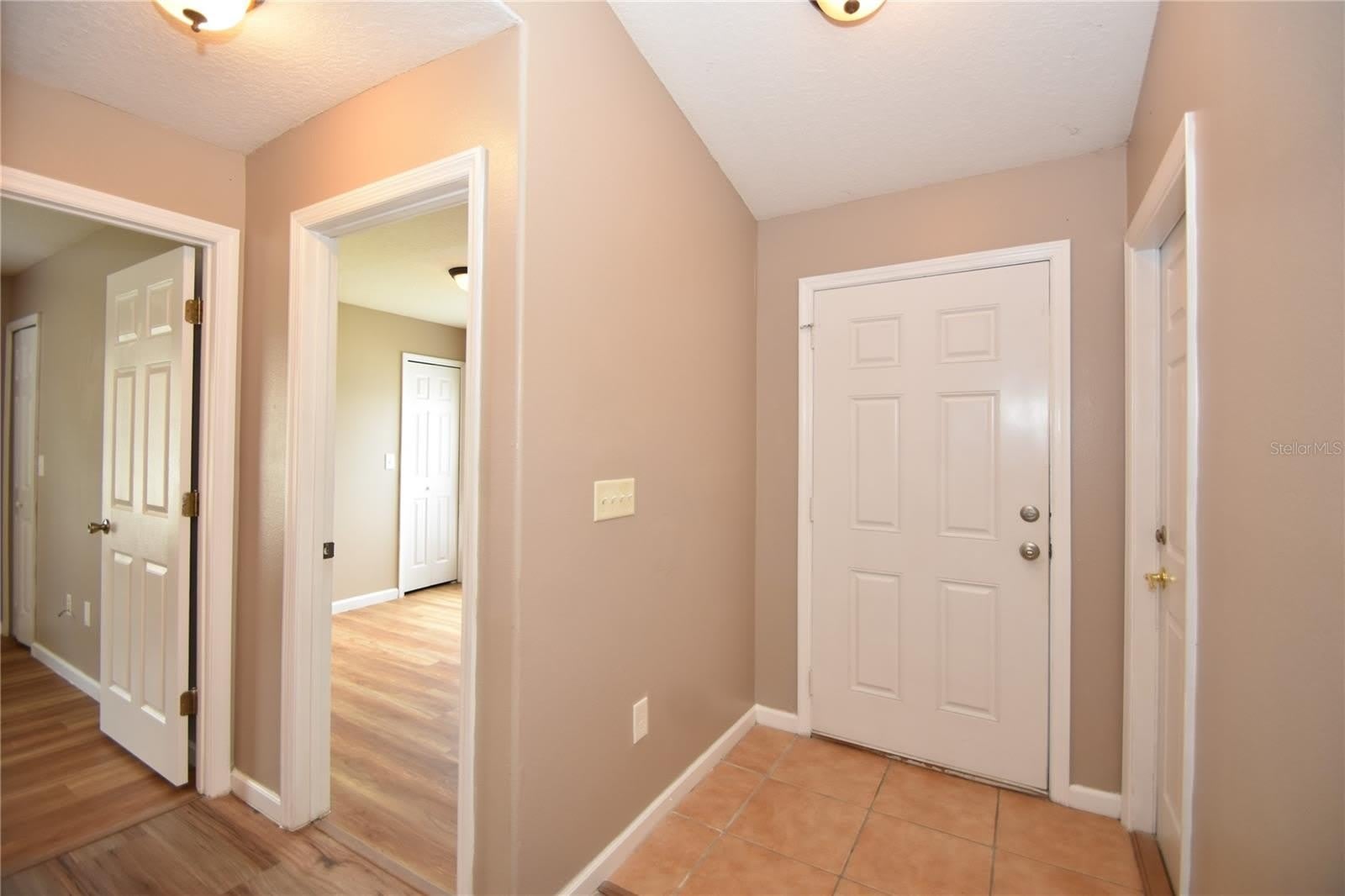 7 RYARBOR Drive – photo 3