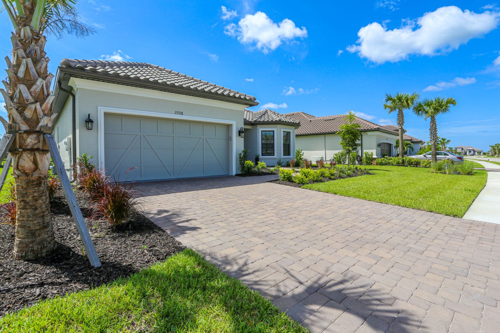 Brand New Stunning Pool Home Professionally Decorated 3 Beds Den 3 Full Baths Esplanade By The Island Untouched By Hurricane Ian – photo 2