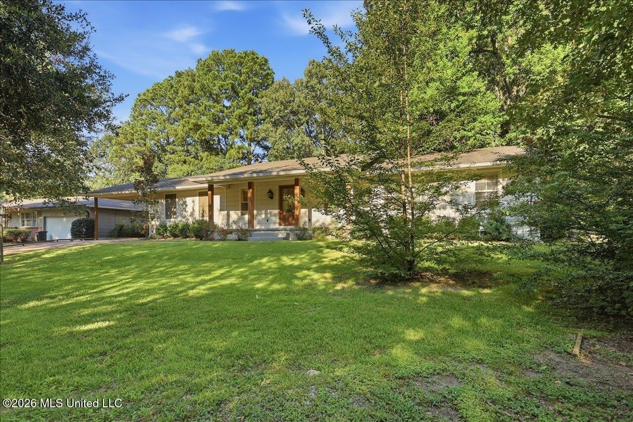 117 Mccree Drive – photo 2