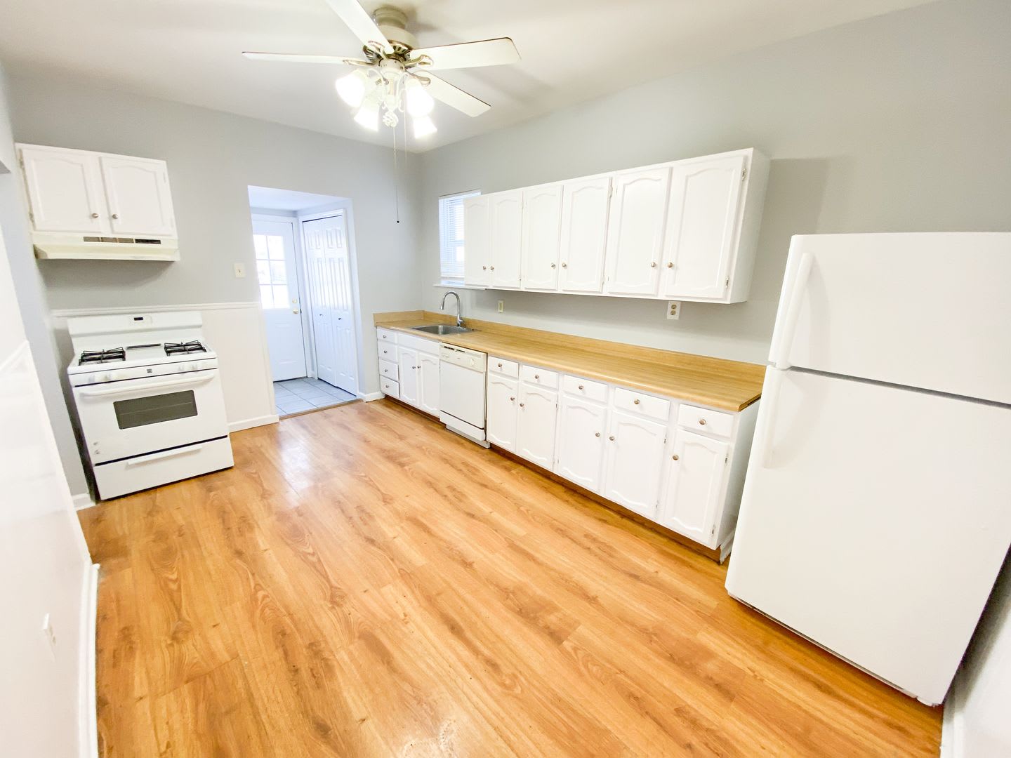 Affordable 2 Bed 1 Bath House For Rent – photo 1