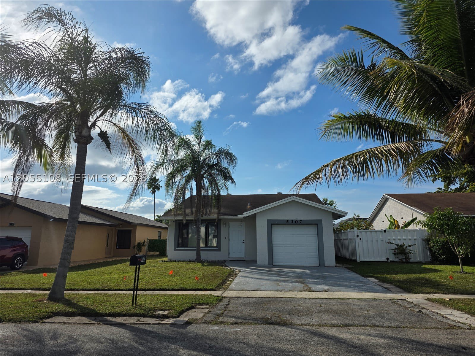 5307 NW 93rd Ave – photo 1