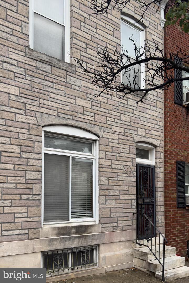 22 South Highland Avenue – photo 1