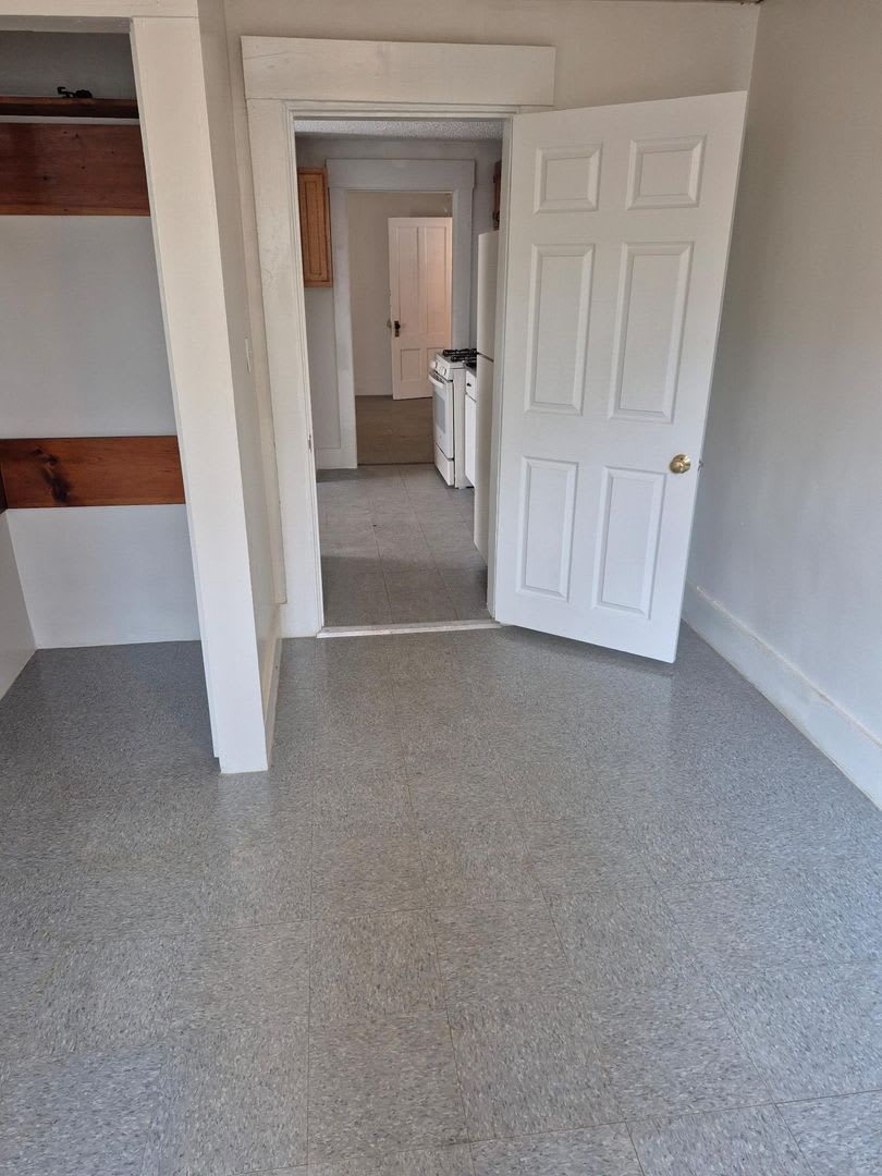 453 Maple Street – photo 4