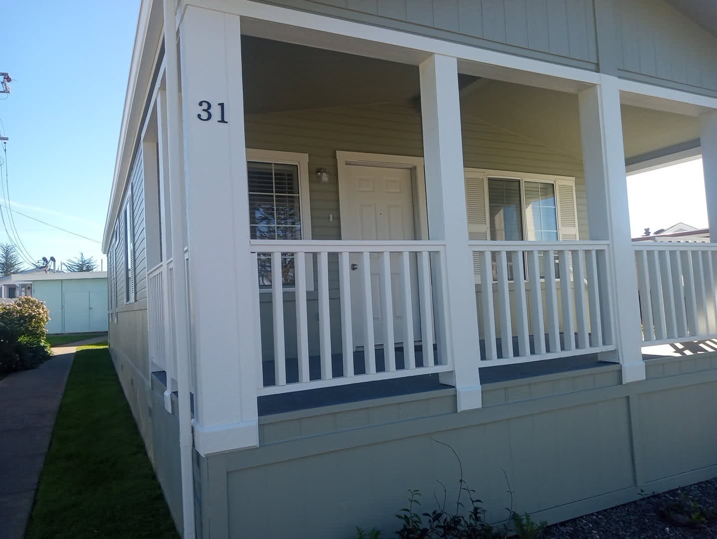 9540 Avonne Ave – photo 2