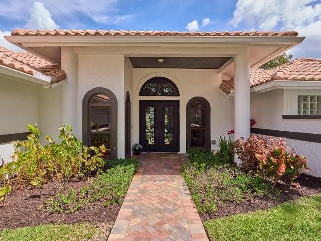 3700 Embassy Drive – photo 2