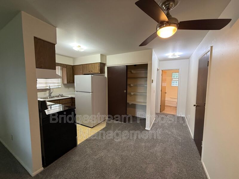 222-4 Sherman St. – photo 4