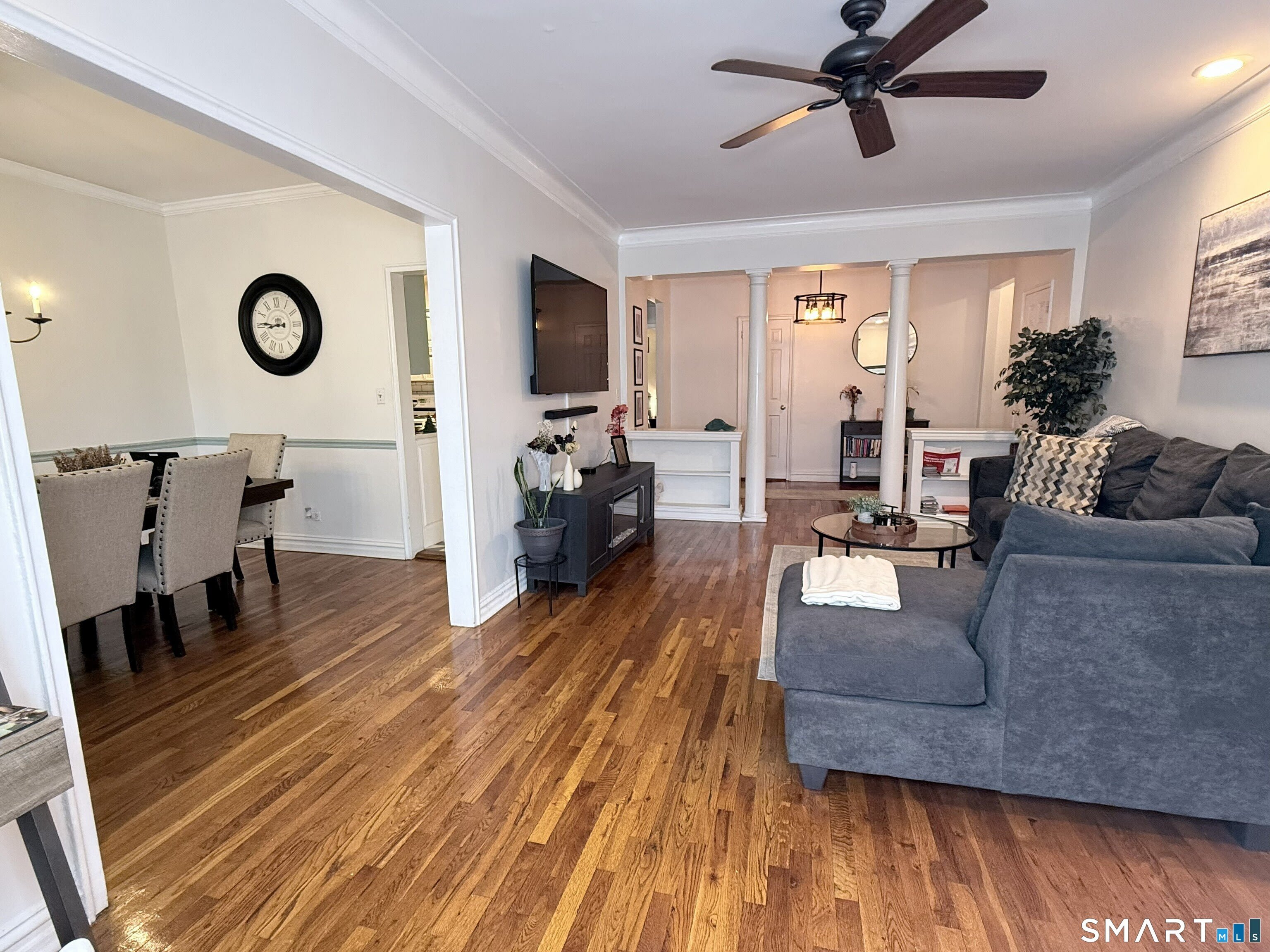 70 Strawberry Hill Avenue – photo 2