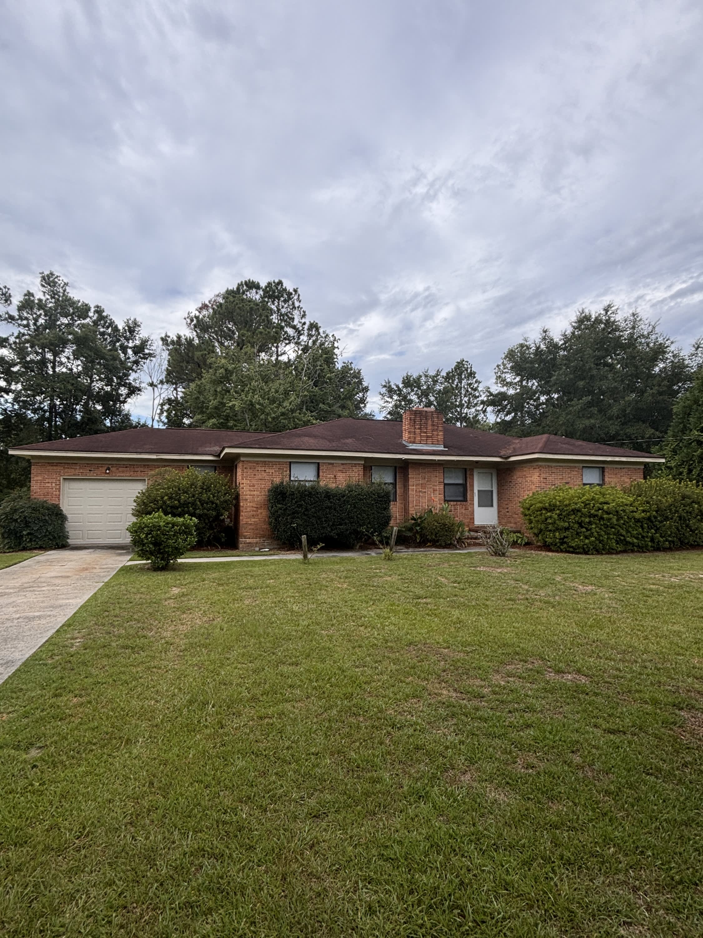 210 N. Edgewood – photo 2