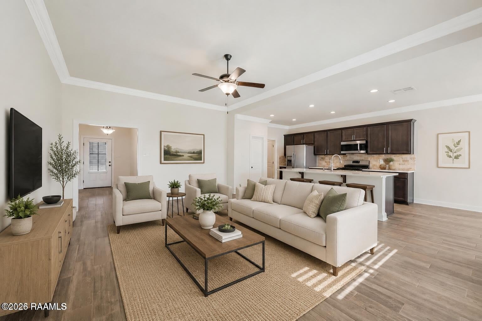206 Sparrowhawk Street – photo 4