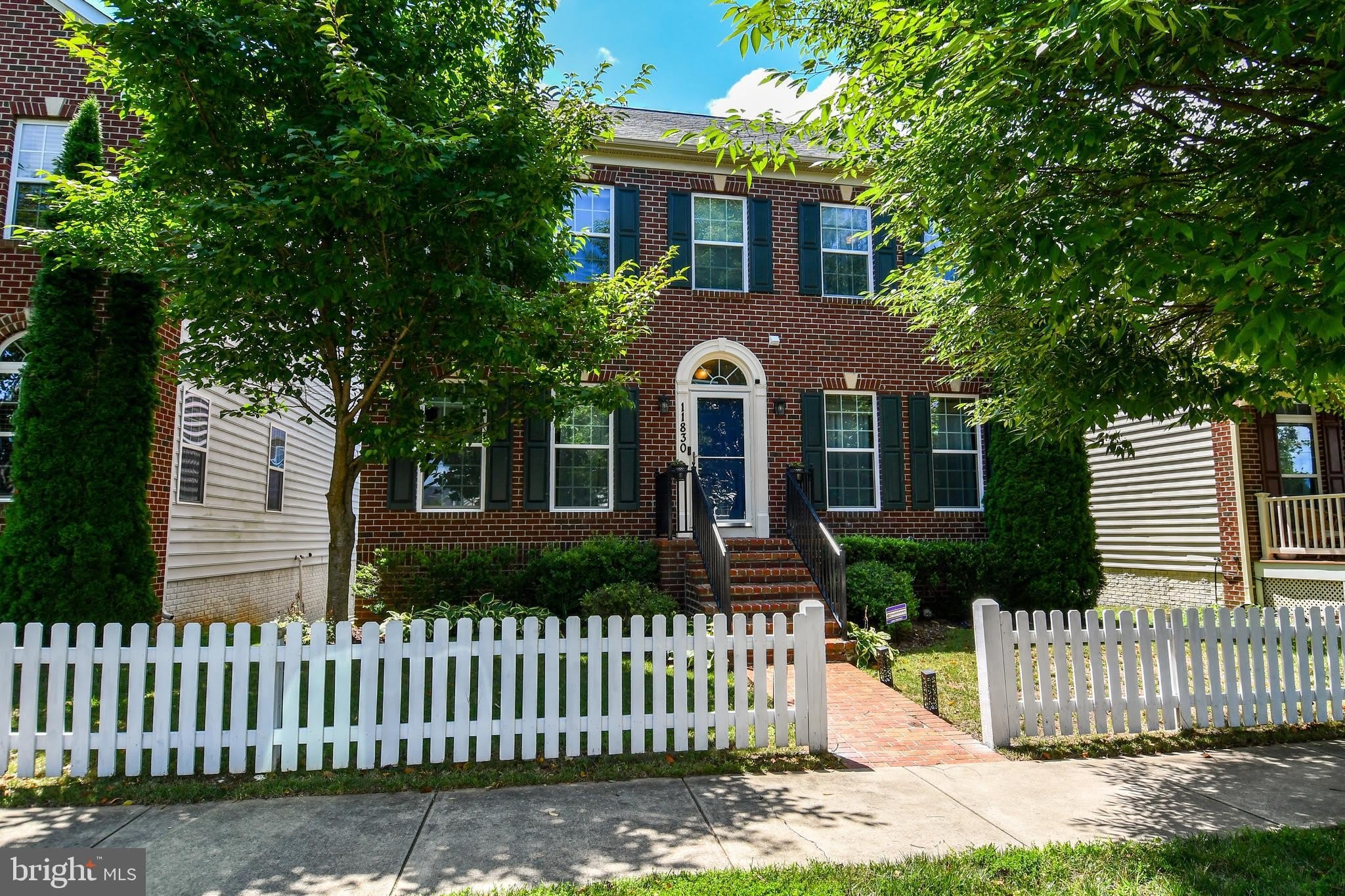 11830 STEEPLEBUSH Drive – photo 1