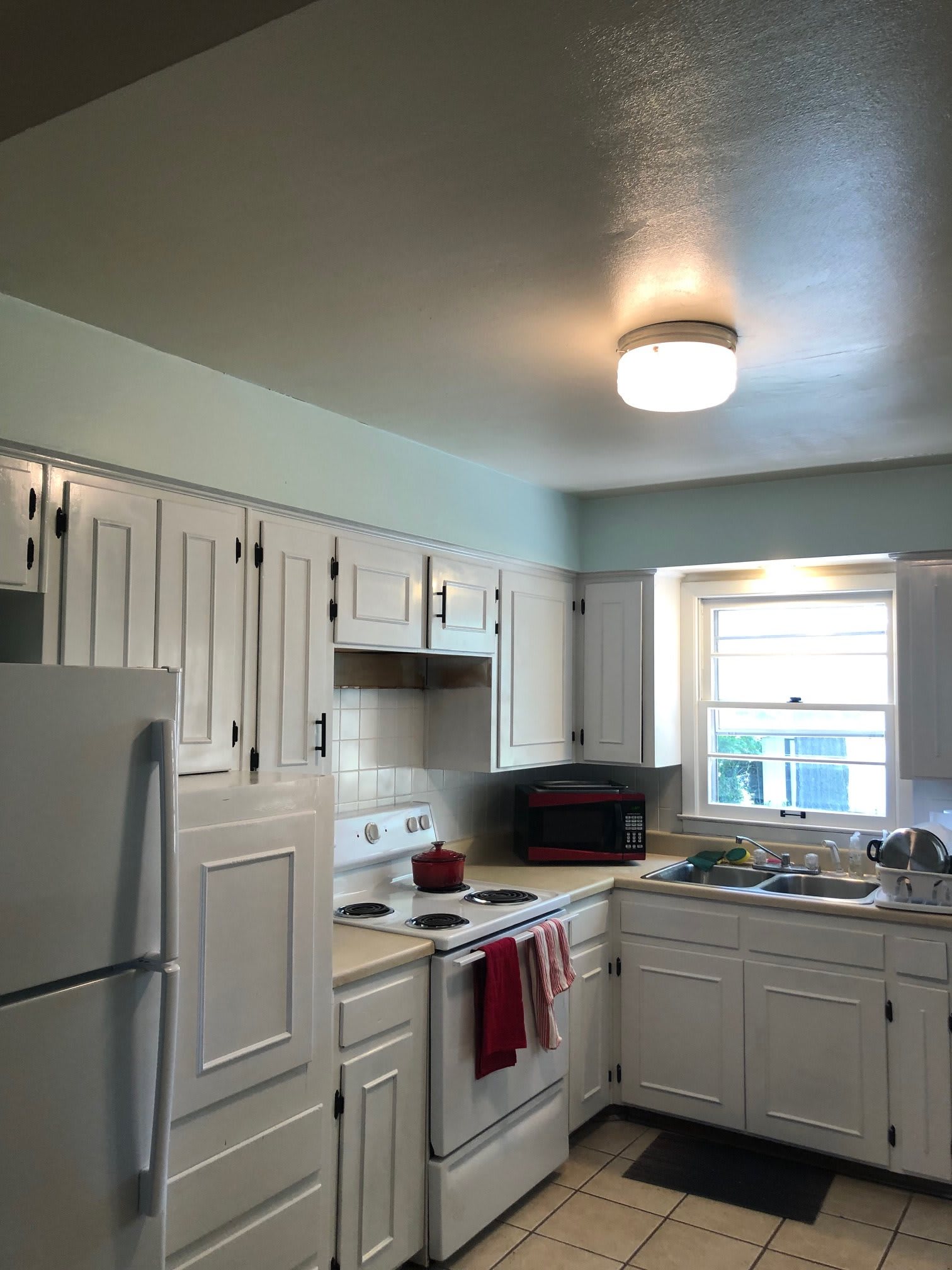 5411 Tracy Avenue – photo 2