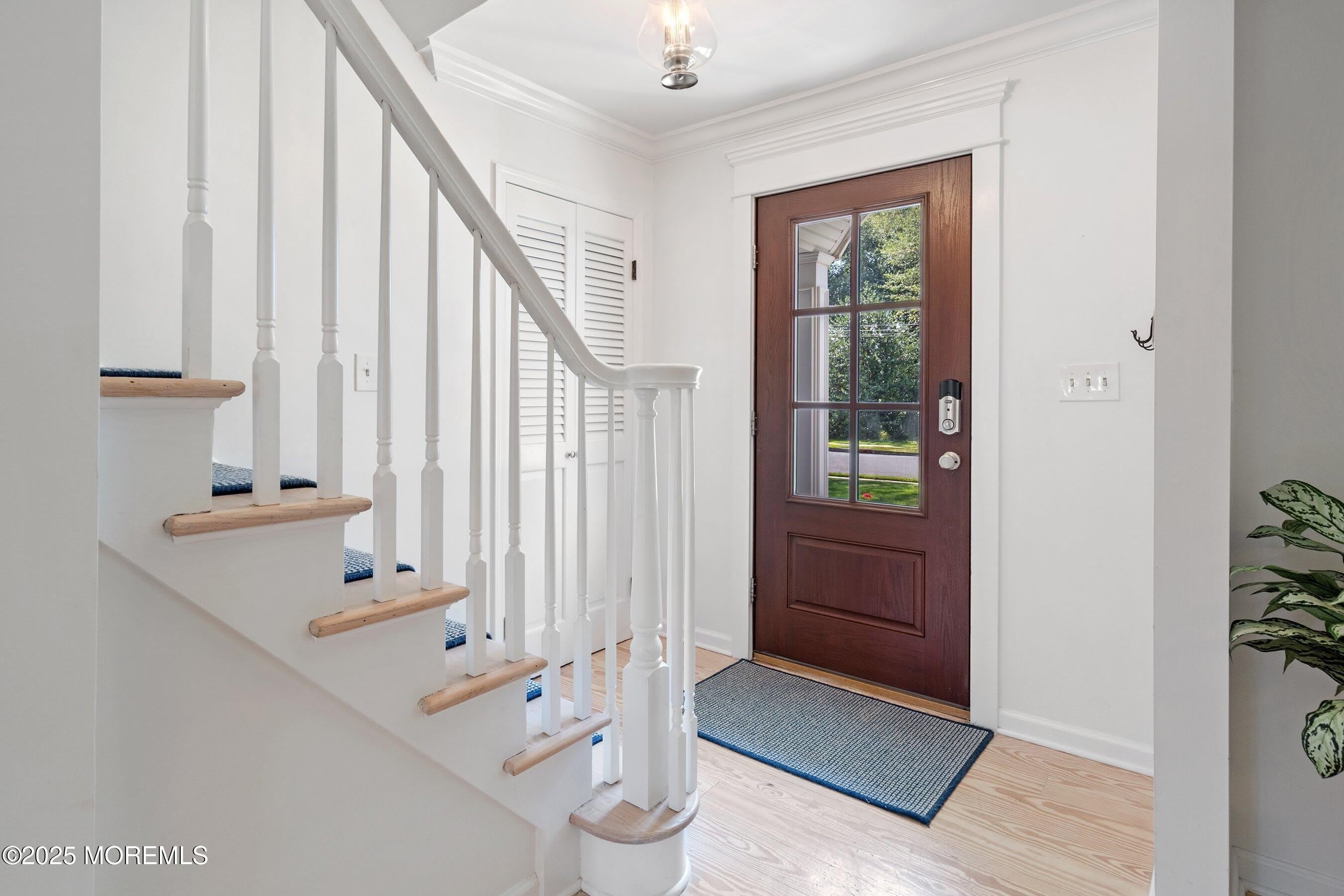 1204 Holly Place – photo 3