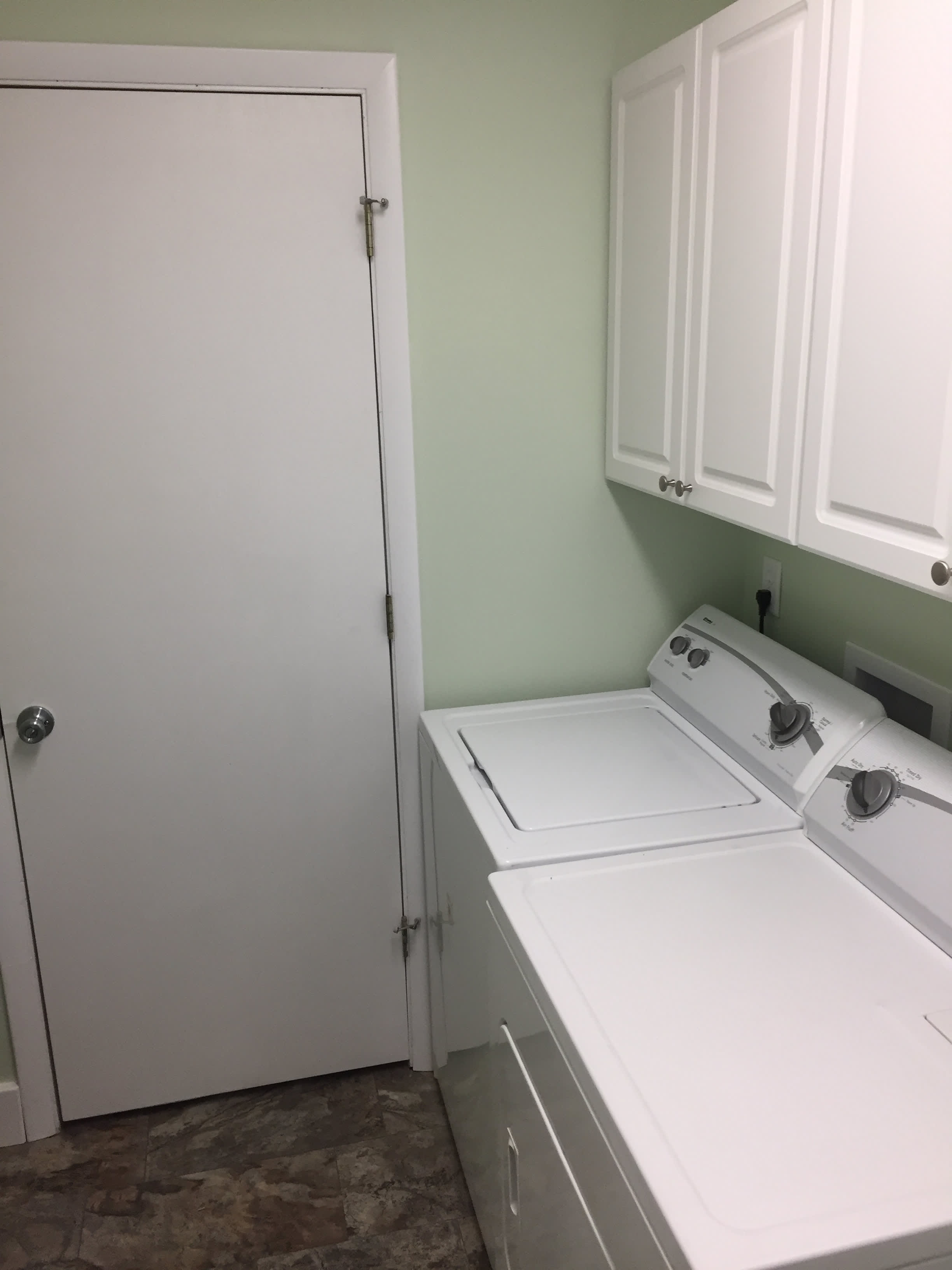 1301 Rainbow Dr – photo 4