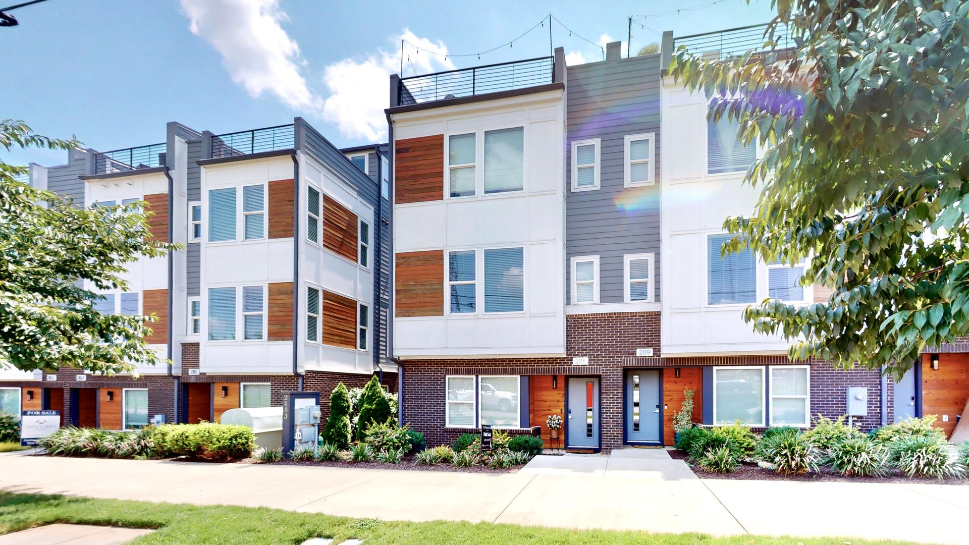 2115 Isom Street – photo 1