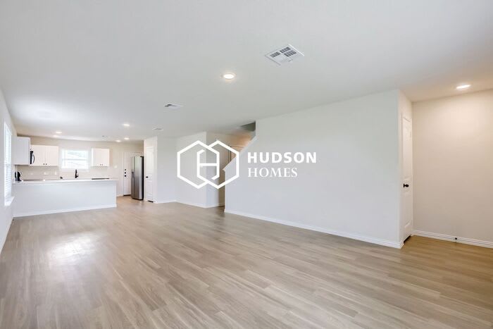 3815 Leming Court – photo 2