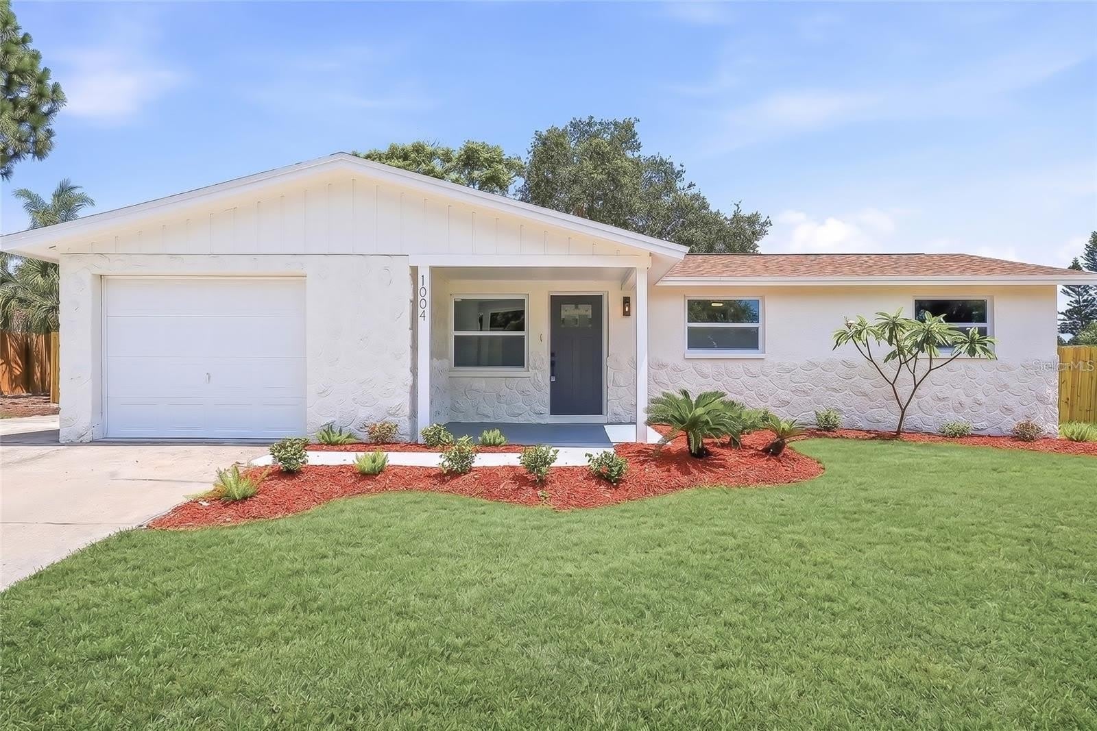 1004 IDLEBRIAR Way – photo 1