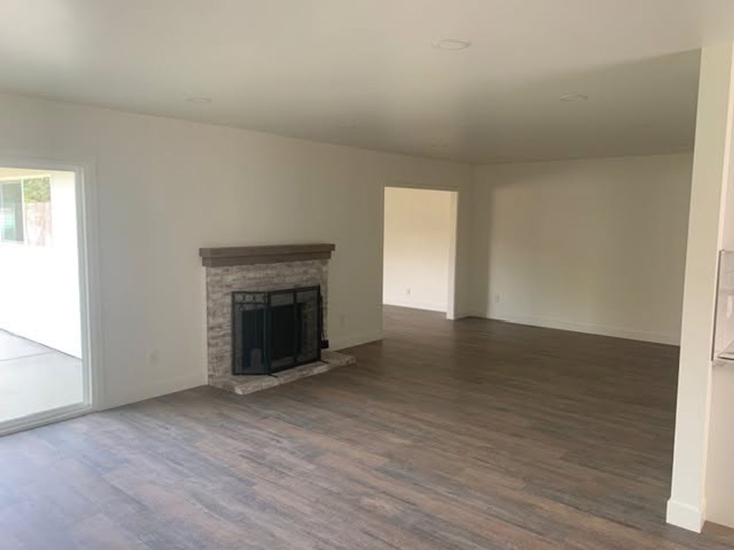 Home for Rent in Rosemont Park – Sacramento! – photo 4
